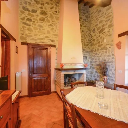 Дом отдыха Monte With Pool And Forest Trails